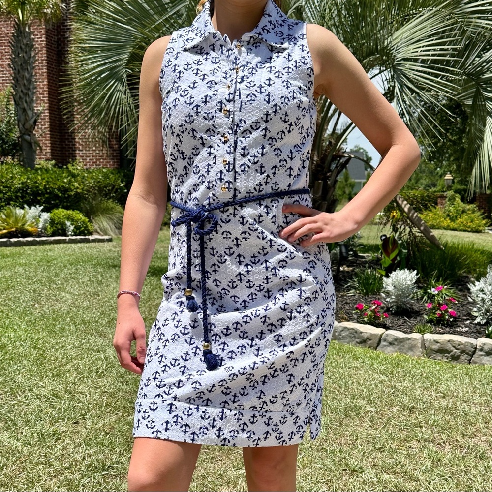 Vineyard Vines ANCHOR pattern & eyelet navy & white, BELT: nautical rope w/ gold